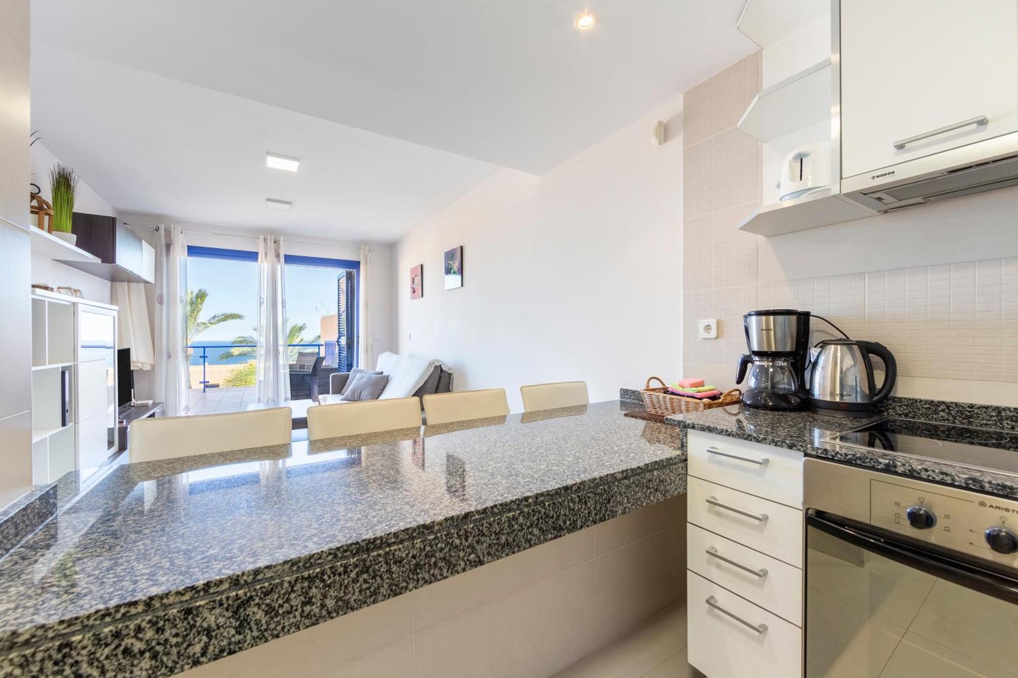 - Big Terrace Apartment *
